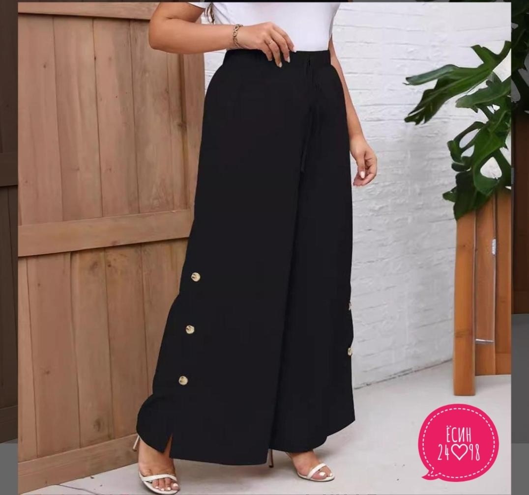 брюки женские с широкими штанинами и разрезом на пуговицах,брюки женские с широкими штанинами, эластичная талия, много пуговиц,женские широкие брюки с несколькими пуговицами,женские брюки с широкими ш