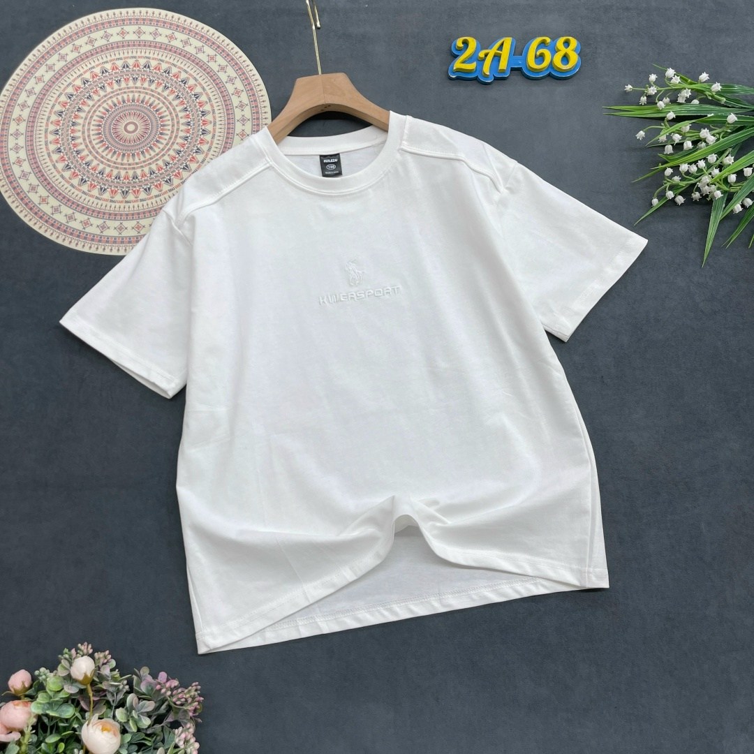 футболка на мальчика,футболки детские,мальчик в белой футболке,футболки белые,ребенок