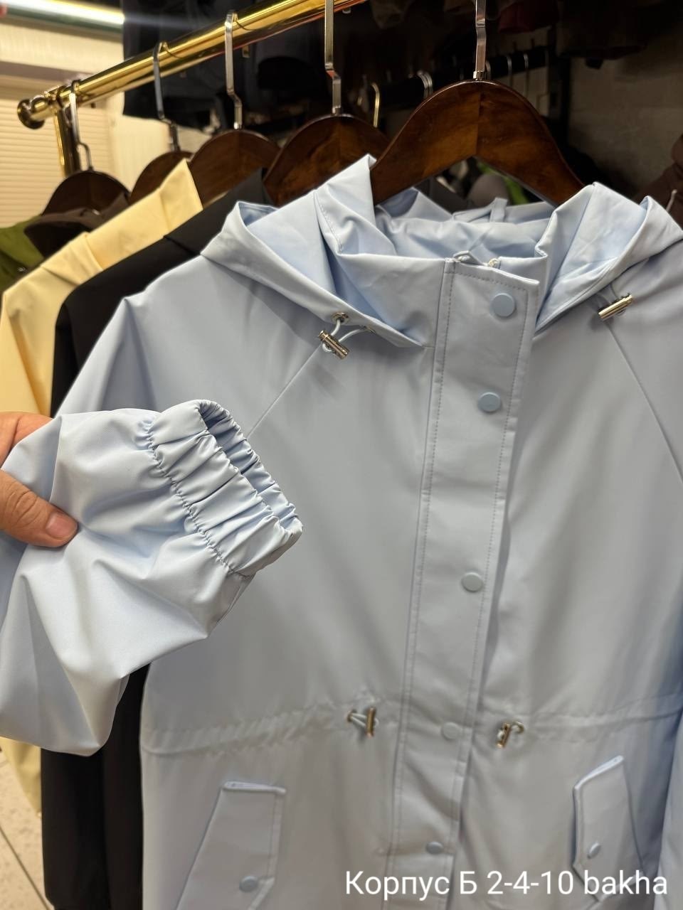 ветровка женская,женская куртка,ветровка,легкая куртка,куртка женская демисезонная