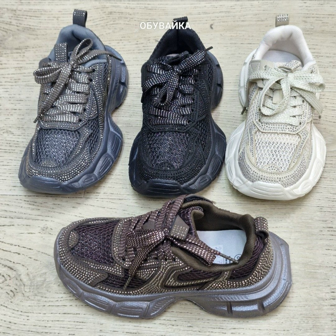 ,женские кроссовки,повседневные кроссовки,кроссовки закрытые,кроссовки