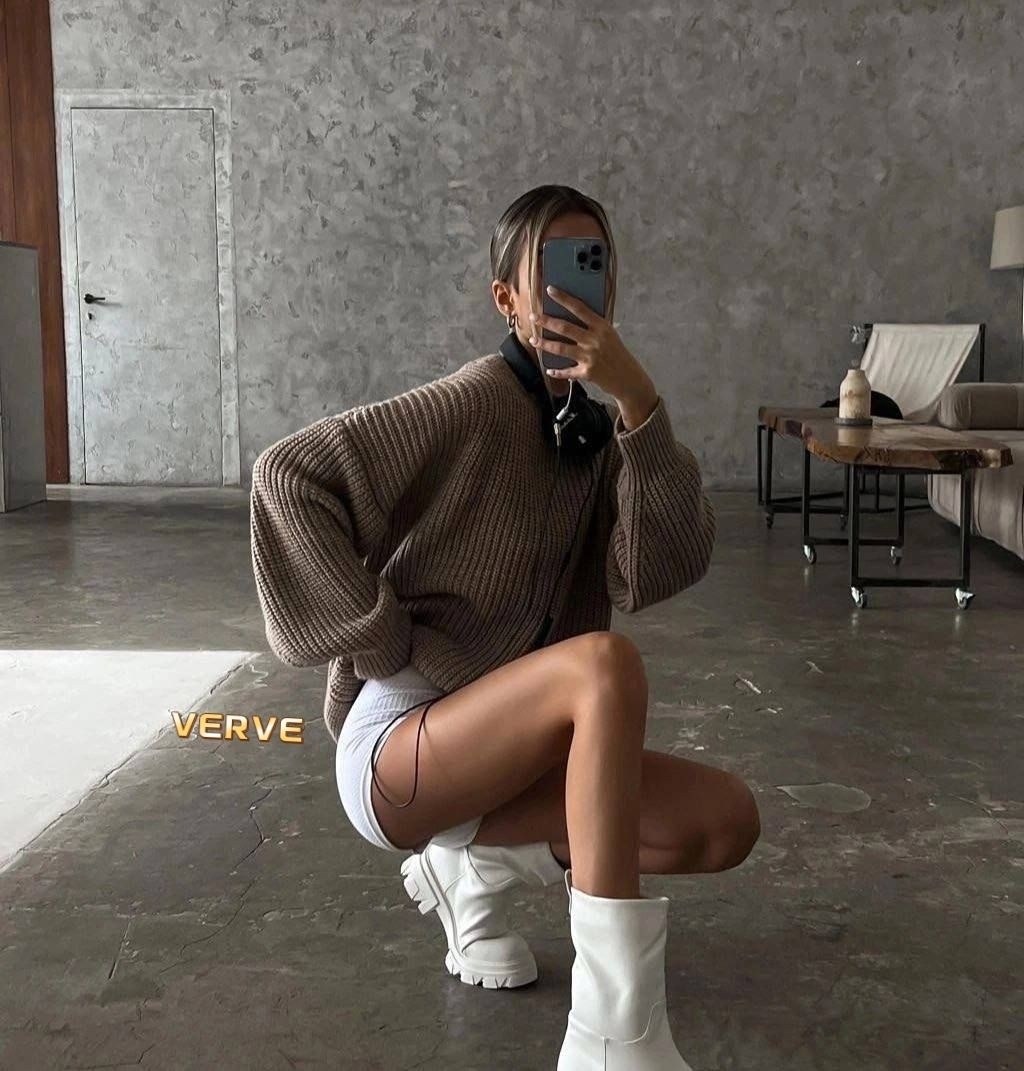 cвитер вязаный оверсайз,свитер оверсайз модные свитеры,свитер оверсайз удлиненный,свитер кофта оверсайз,свитер оверсайз вязаный с горлом timtony