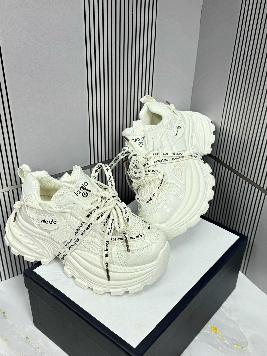 кроссовки женскиe,,женские массивные кроссовки,кроссовки на платформе,кроссовки кроссовки женские