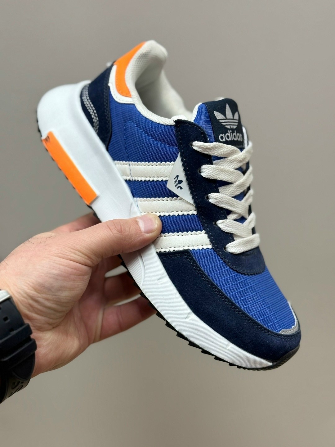 кроссовки мужские adidas,кроссовки adidas,кроссовки адидас,кроссовки adidas retropy,черные кроссовки adidas