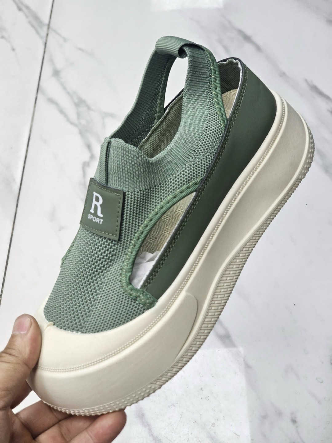 ,кроссовки женские удобные,повседневная ,женские кроссовки,женская