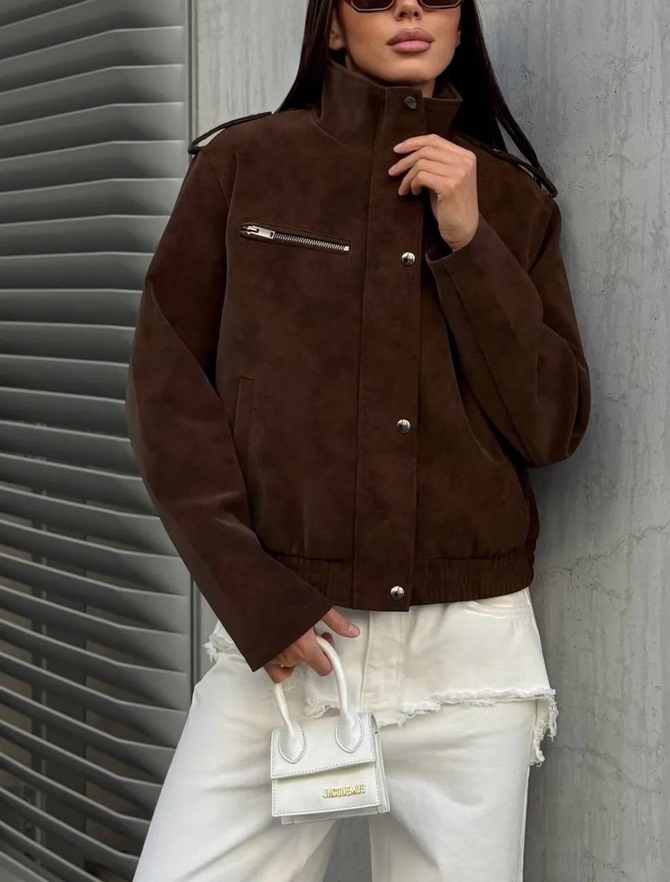 бомбер укороченный оверсайз замшевый куртка рабочего тренд saint shine,бомбер замшевая куртка оверсайз saint shine,куртка замшевая,модная куртка,бомбер женская куртка