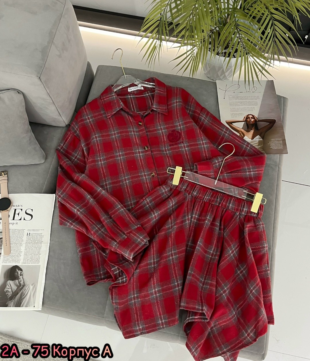 костюм с юбкой в клетку,костюм с юбкой и рубашкой в клетку,костюм в клетку,костюм с юбкой и рубашкой,женский костюм