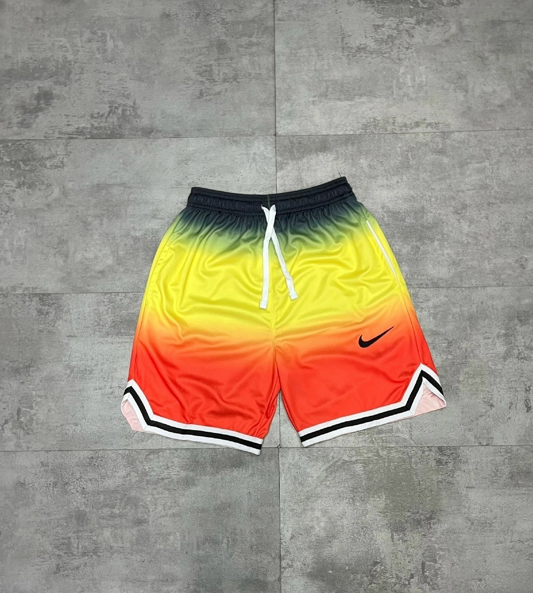 мужские спортивные шорты nike,шорты мужские спортивные,шорты мужские nike,баскетбольные шорты nike,шорты баскетбольные