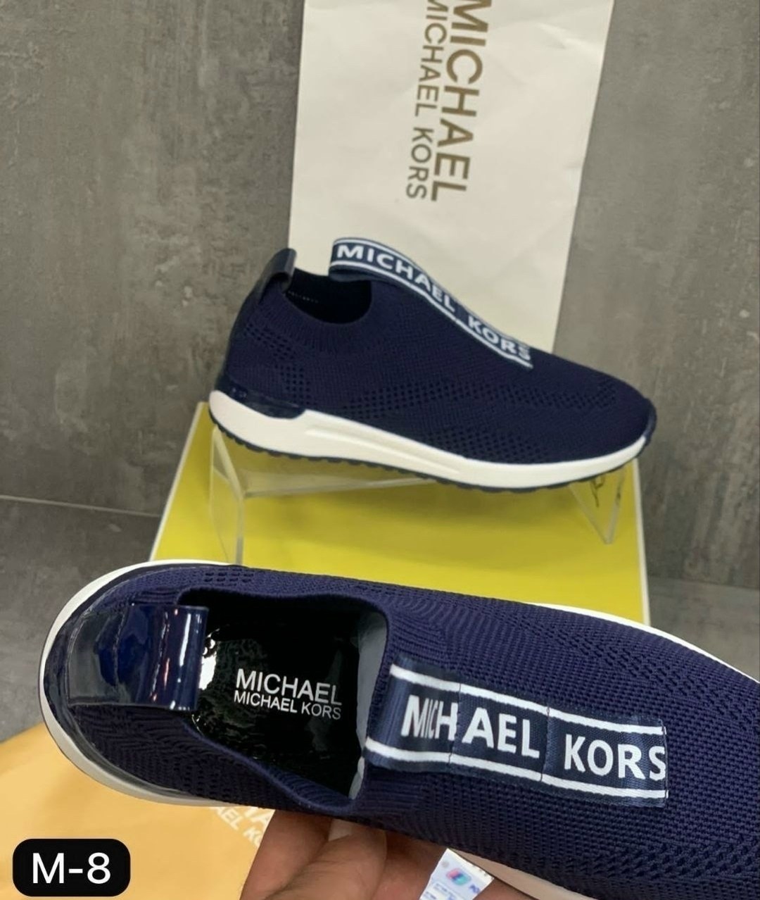 ,кроссовки michael kors,кроссовки текстильные,кроссовки женскиe,повседневные кроссовки