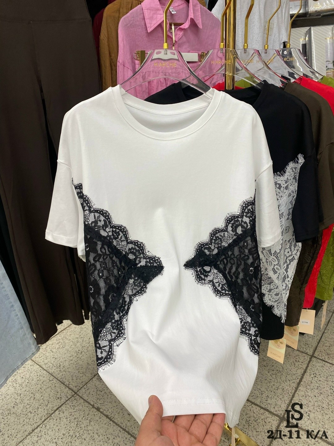 женская футболка,женская кофточка,футболка с кружевами,женская кофта