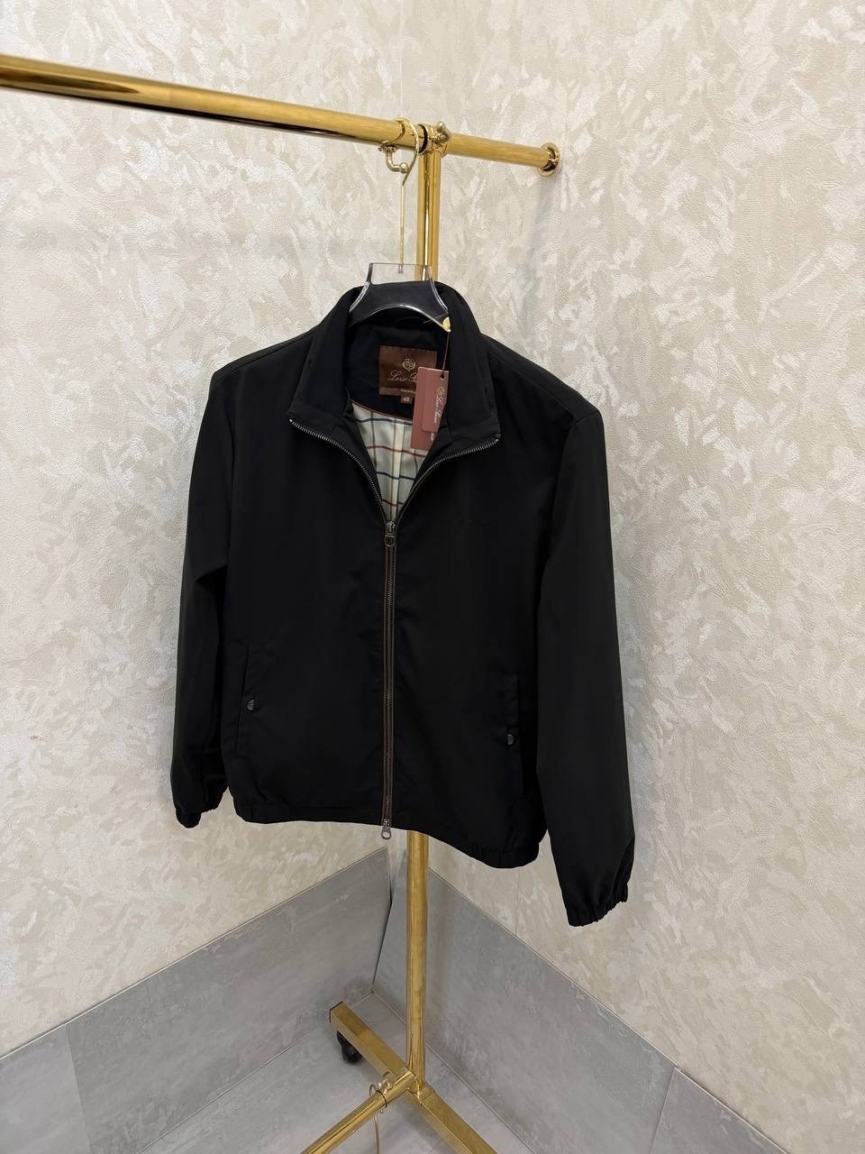 куртка,демисезонная куртка,мужская куртка,мужская куртка бомбер,легкая куртка