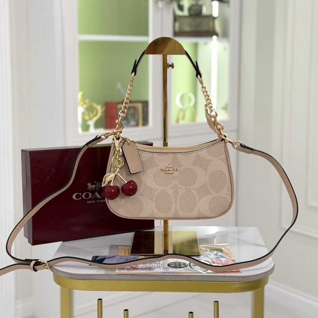 сумка женская coach,coach сумка на плечо,сумка coach,сумка кросс-боди через плечо coach,сумка coach коч багет реплика medaizline 207713232