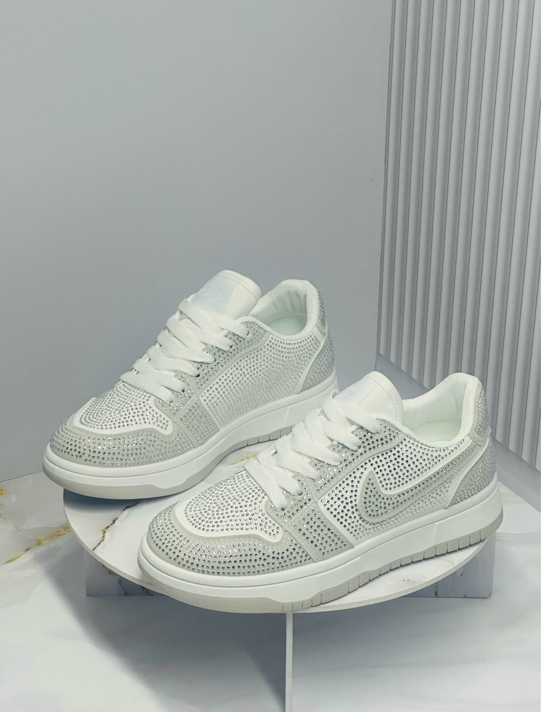 nike dunk swarovski,кроссовки,женские кроссовки, женская,nike dunk low