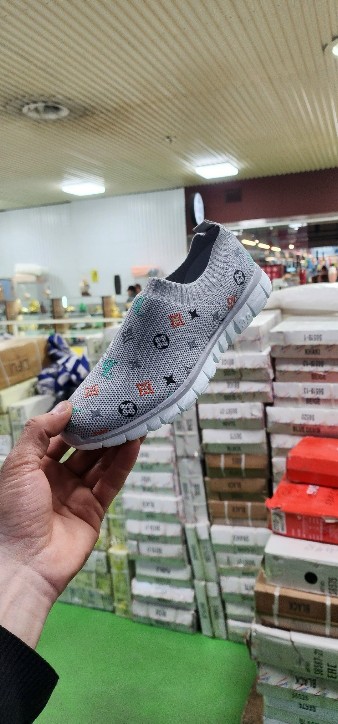 кроссовки дышащие,кроссовки,модные кроссовки,женские кроссовки,кроссовки текстильные