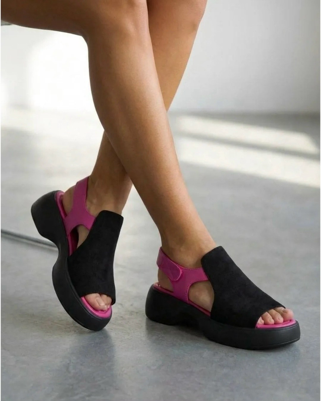 стильные босоножки,босоножки на платформе,босоножки женские,замшевые босоножки,