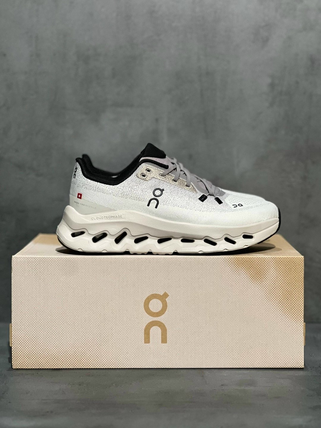 on cloudtilt кроссовки,кроссовки,,дышащие кроссовки,кроссовки cпортивные