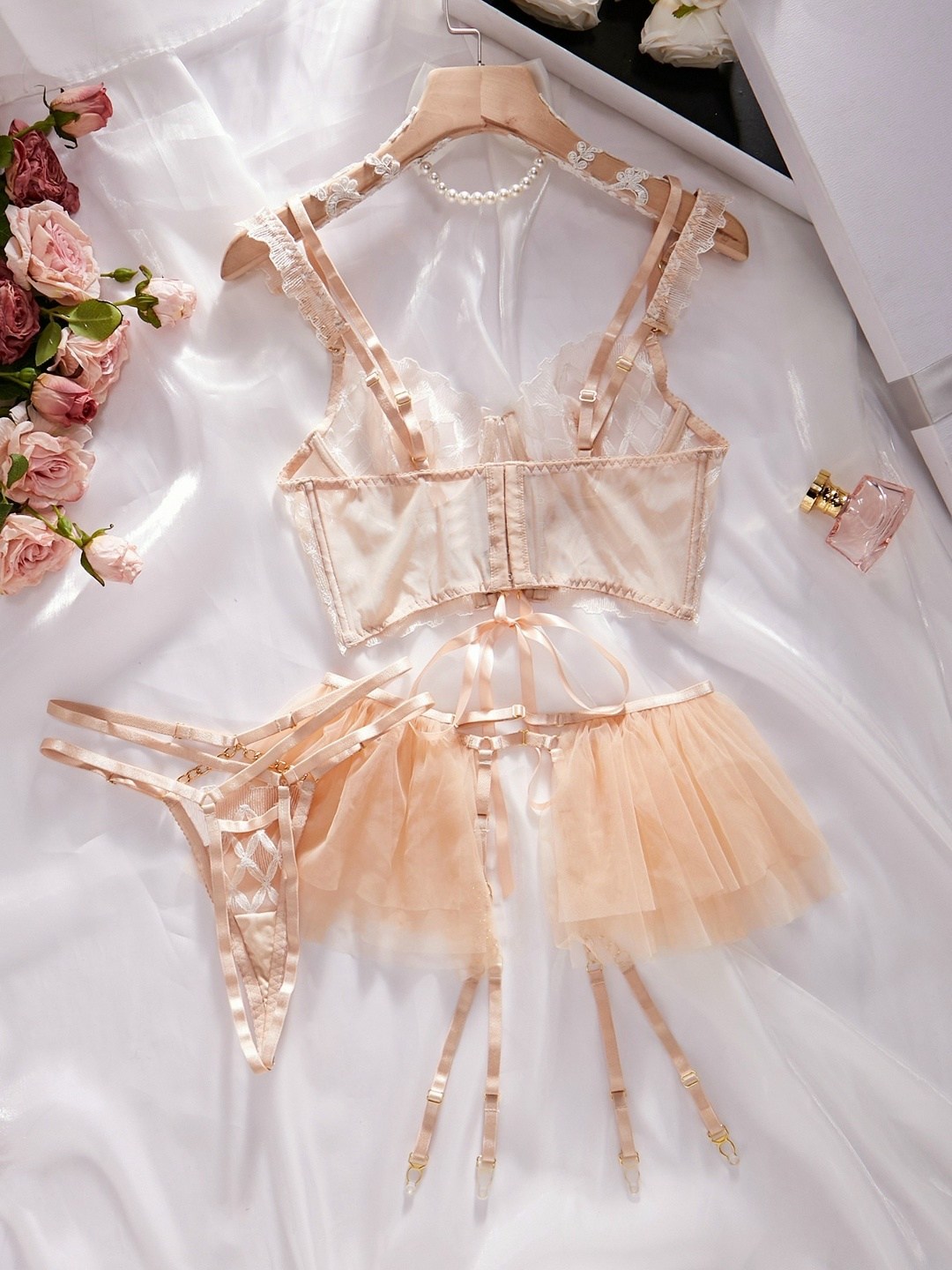 нижнее белье комплект,эротическое белье,комплект белья нижнее бельё,нижнее белье комплект v lingerie,нижне бельё женское