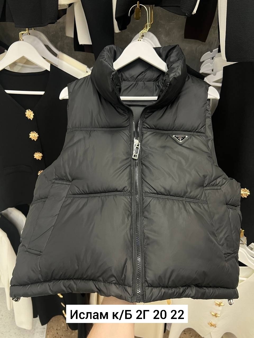 жилетка женская,жилет,женские жилеты,жилетка,жилетка прада