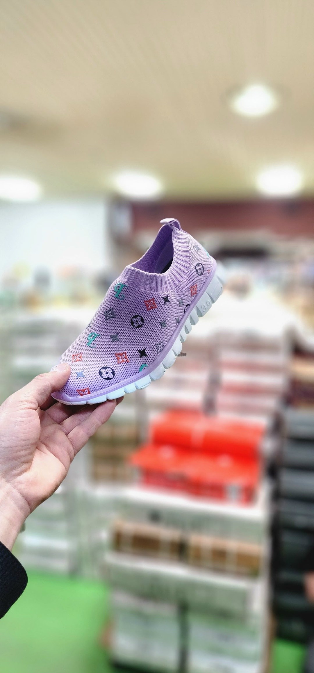 кроссовки дышащие,кроссовки,модные кроссовки,женские кроссовки,кроссовки текстильные