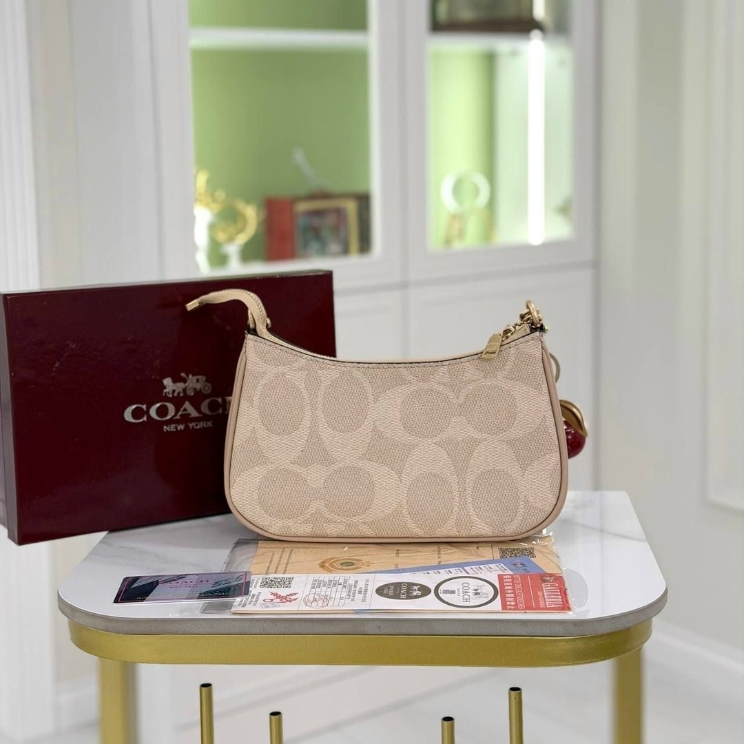 сумка женская coach,coach сумка на плечо,сумка coach,сумка кросс-боди через плечо coach,сумка coach коч багет реплика medaizline 207713232