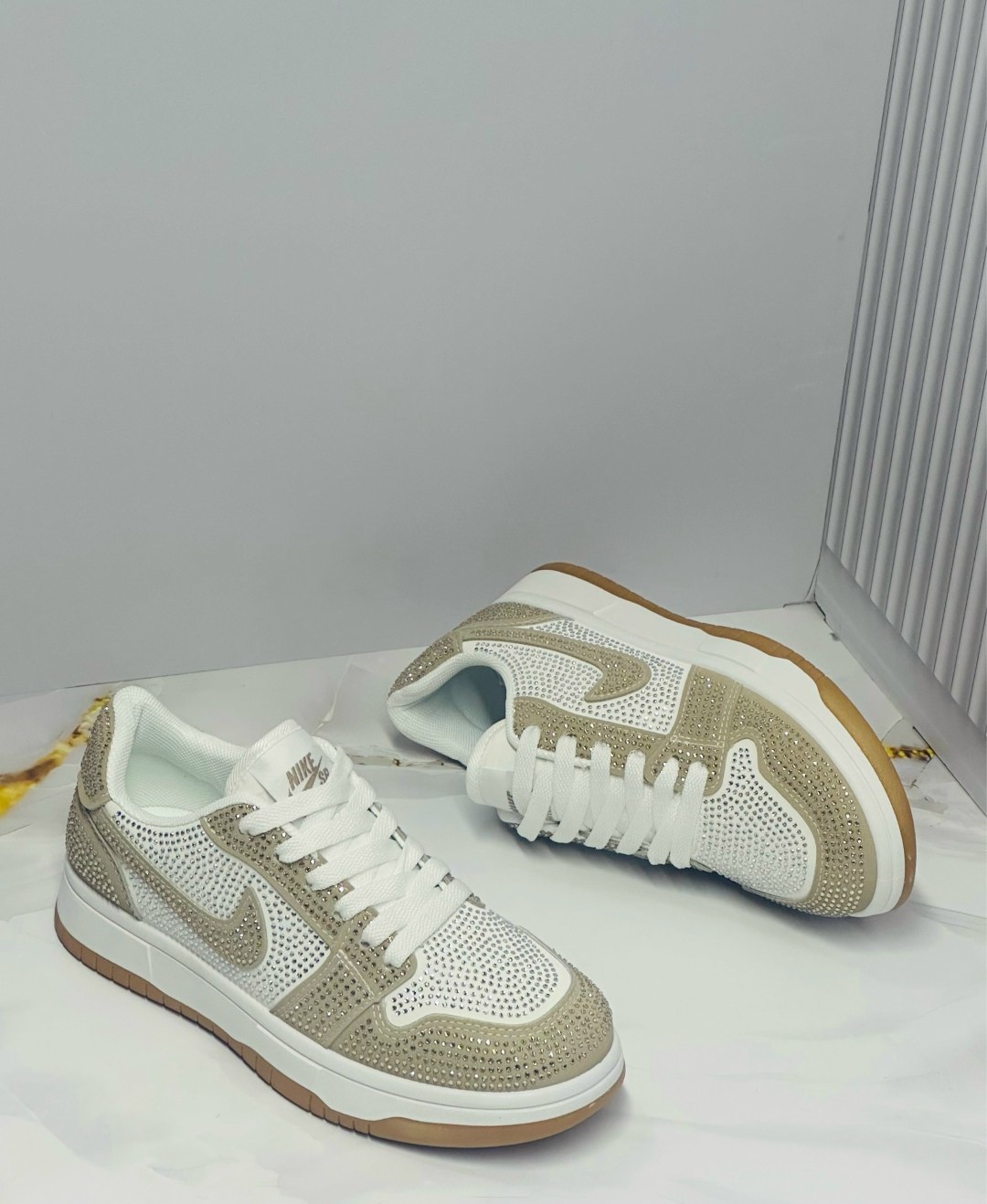 кроссовки,спортивная ,кроссовки женскиe,nike air force 1, женская