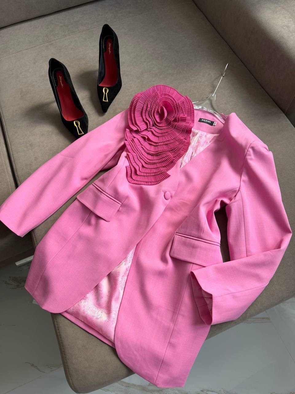 пиджак оверсайз удлиненный розовый жакет блейзер marifique,пиджак розовый,пиджак оверсайз vitaclo,модные жакеты,оверсайз пиджак