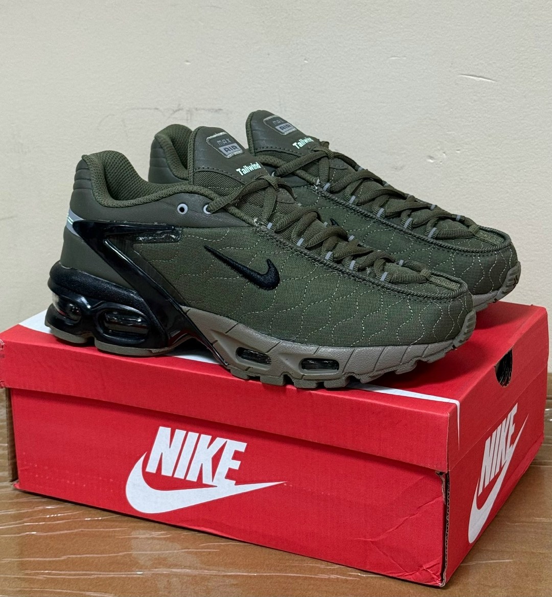 nike air max tailwind 5,nike air max tailwind v,nike tn air max plus,nike air max plus,nike air max