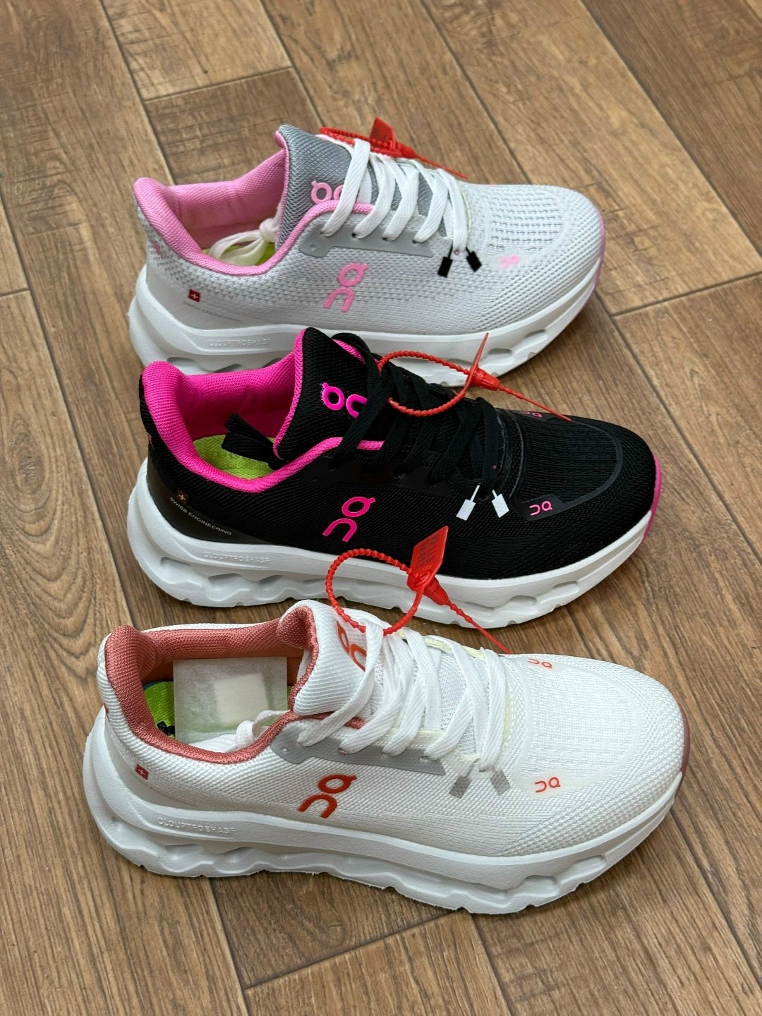 кроссовки,кроссовки on,женские кроссовки,спортивная ,кроссовки оригинальные