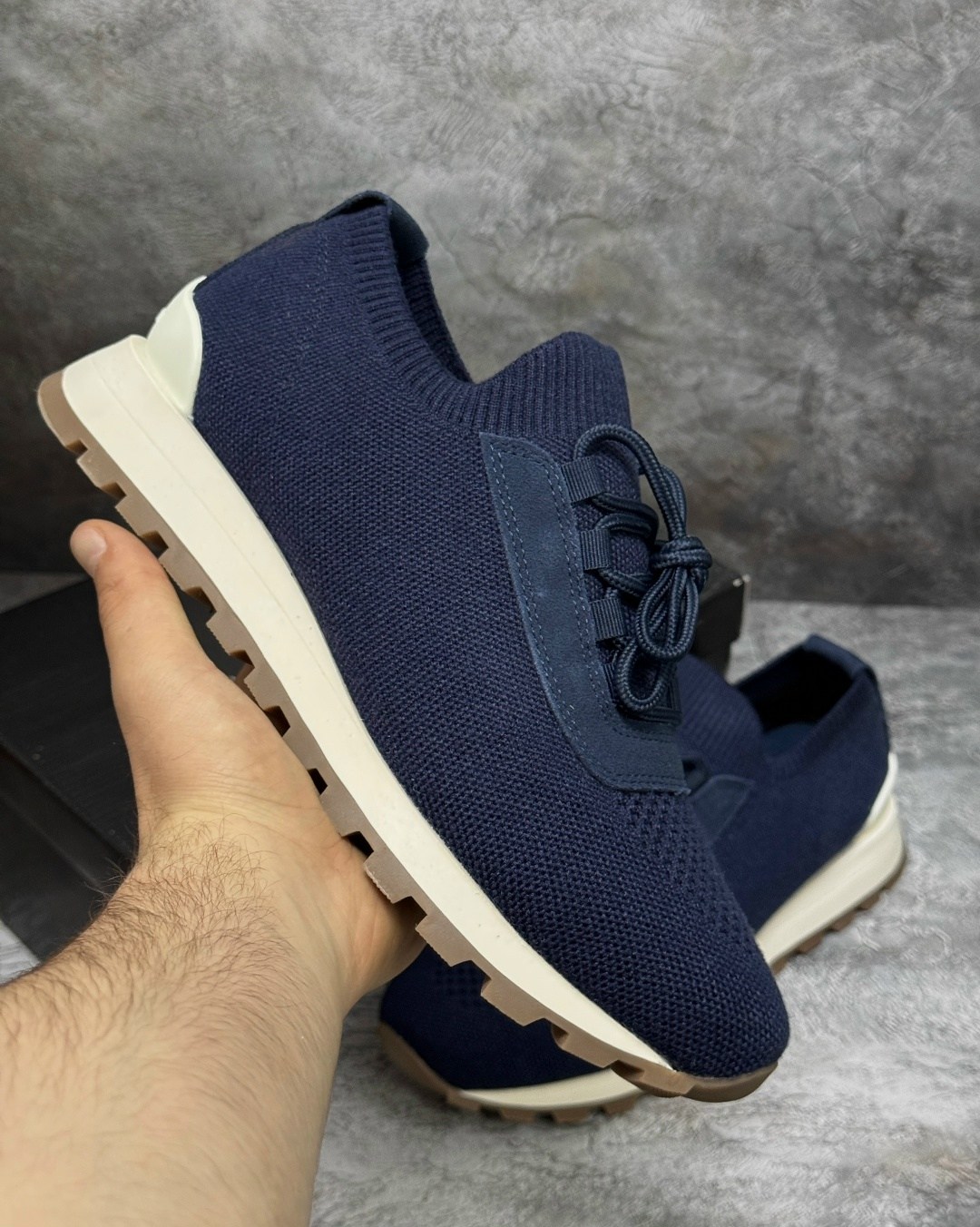 ,кроссовки brunello cucinelli,текстильные кроссовки brunello cucinelli,мужские текстильные кроссовки,спортивная