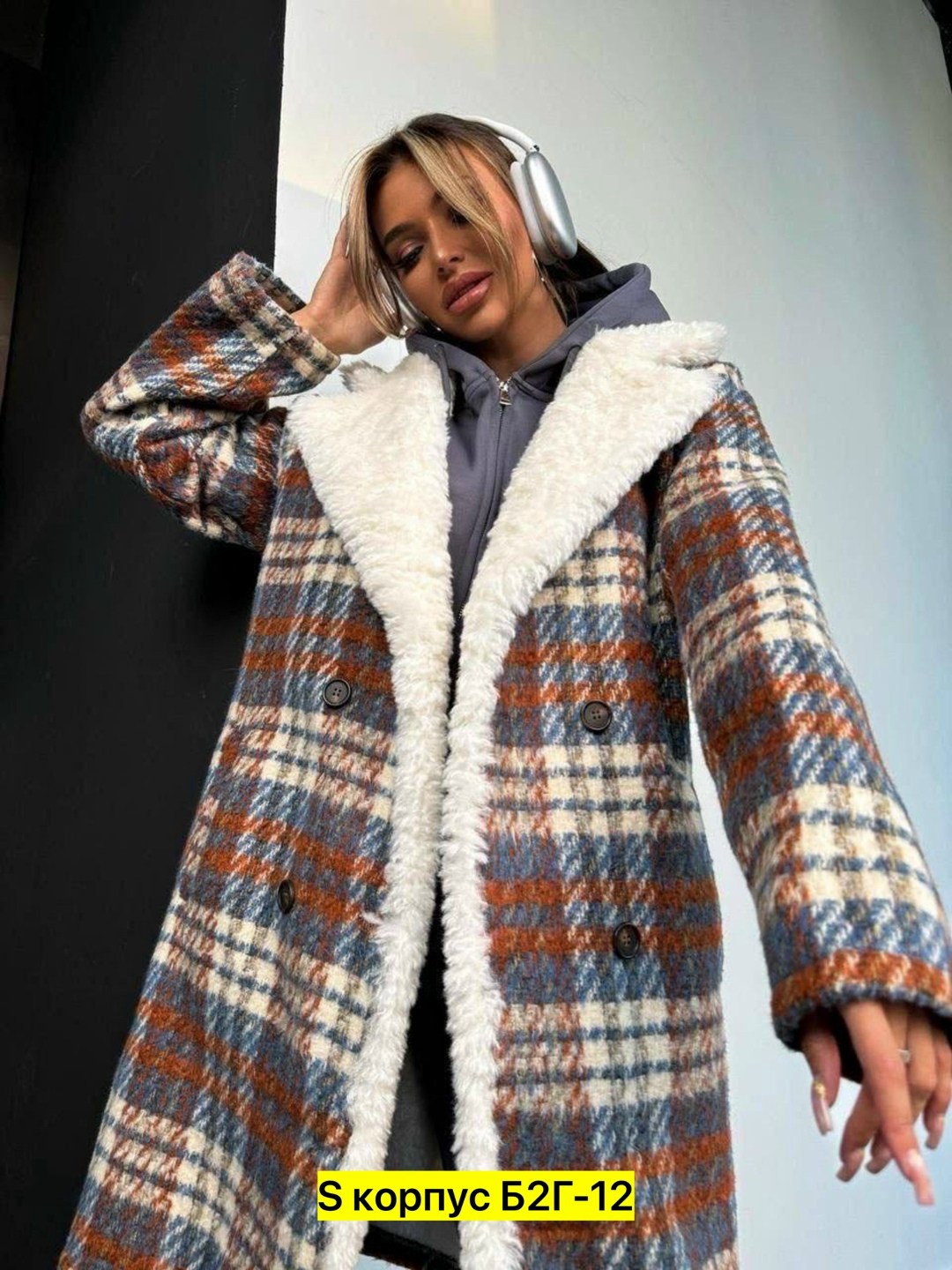 пальто в клетку демисезонное,пальто в клетку,полупальто в клетку,пальто женское в клетку,пальто в клетку демисезонное с мехом