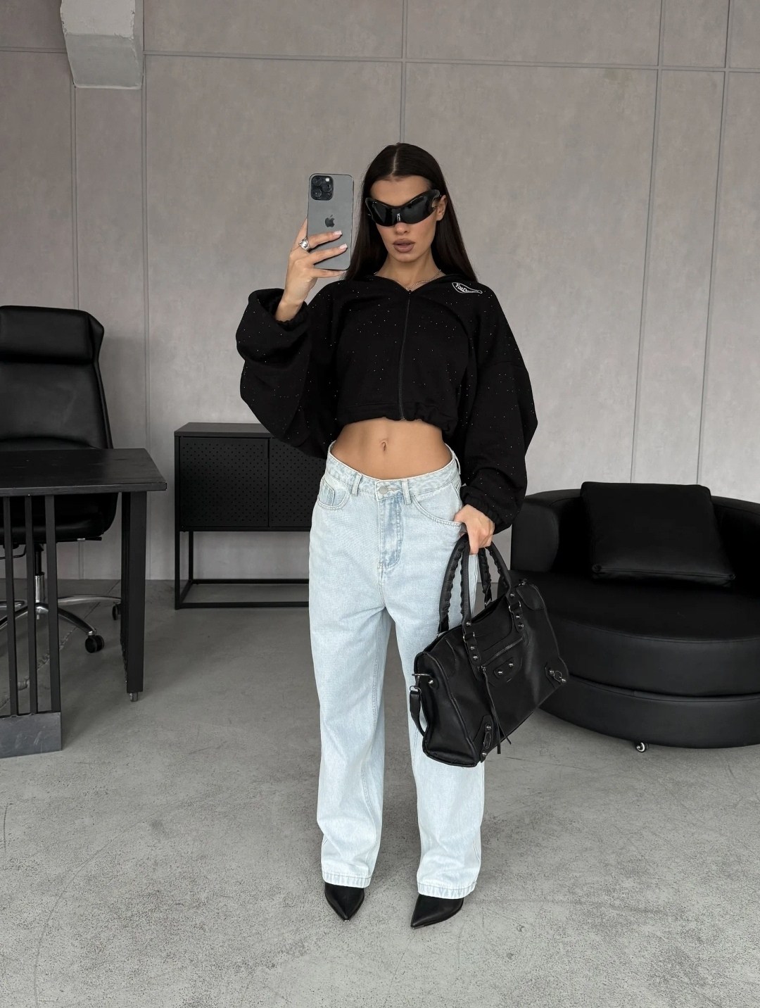 джинсы широкие,джинсы широкие трубы,джинсы женские широкие,джинсы оверсайз,женские джинсы