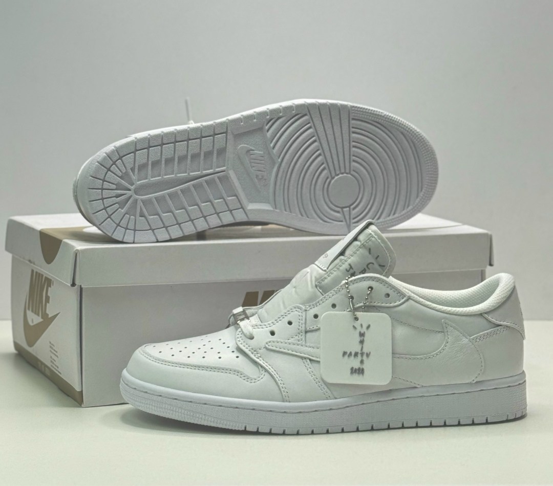 nike air jordan 1 low,air jordan 1 low triple white,nike air jordan 1 low paris grey,кроссовки nike air jordan 1 low x travis scott,nike air jordan 1 low x travis scott