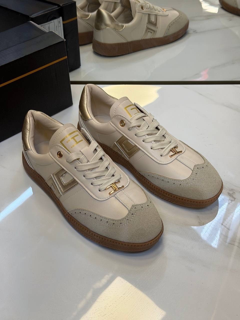 ,кроссовки fendi,кроссовки женскиe,кроссовки фенди мужские,кроссовки повседневные