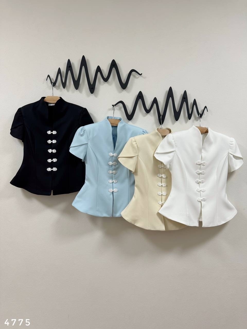 костюм с юбкой,,блуза