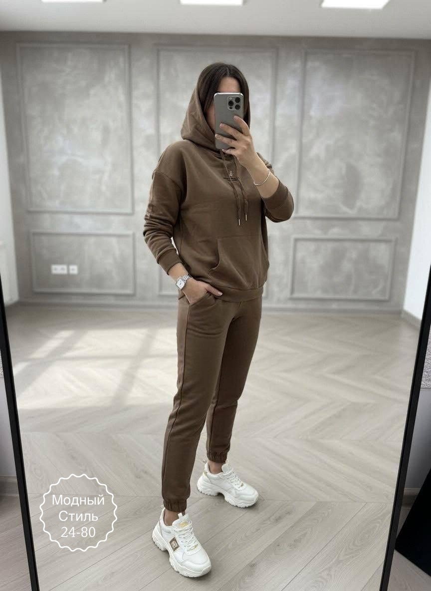 бежевый спортивный костюм,костюм женский спортивный,костюм спортивный,костюм женский,костюм бежевый