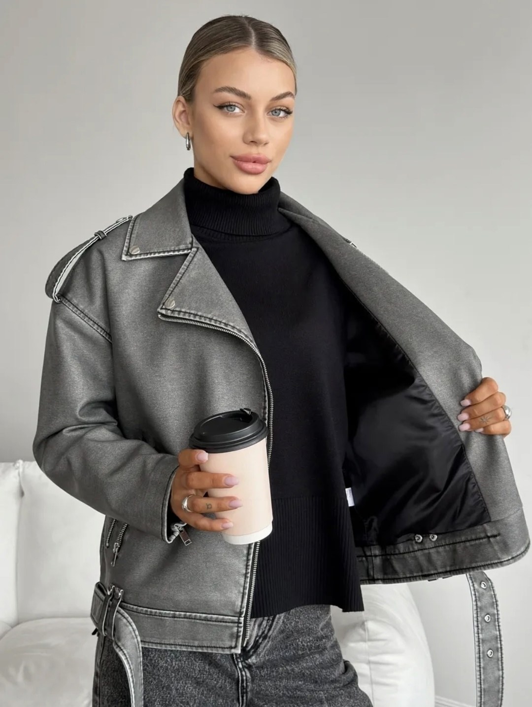 косуха винтажная куртка кожаная oversize серая monyken,косуха серая винтажная куртка кожаная оверсайз aftfbasic,косуха куртка,косуха кожаная куртка оверсайз демисезонная,женская куртка косуха