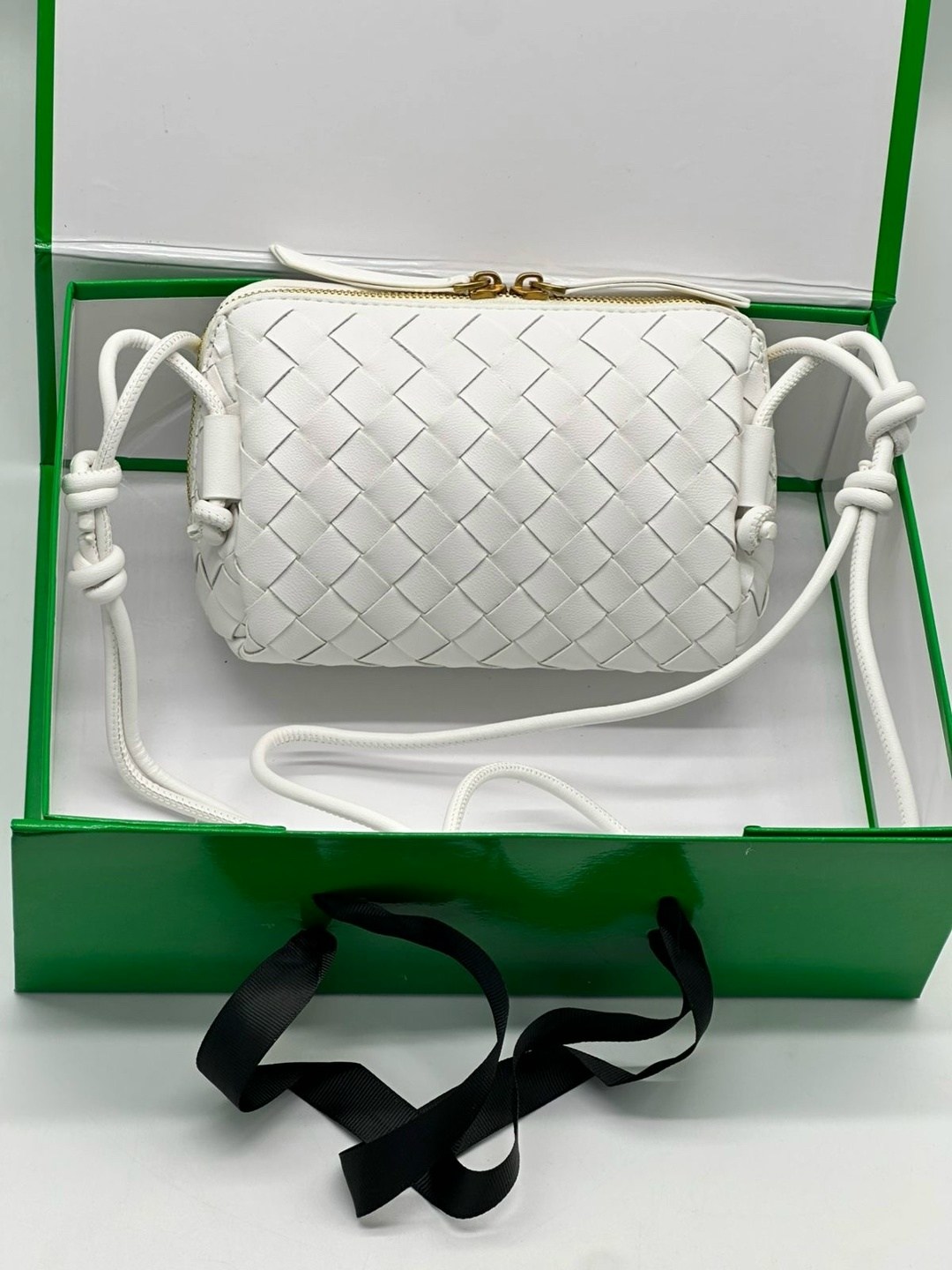 женская сумка bottega veneta,сумка bottega veneta,сумка bottega,сумка,сумка на плечо bottega veneta