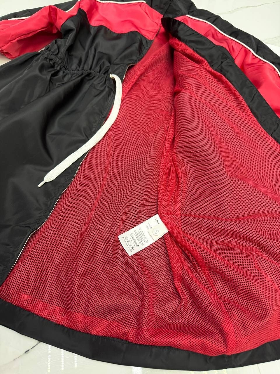 спортивное платье,модная ,стильные костюмы,,спортивные костюмы