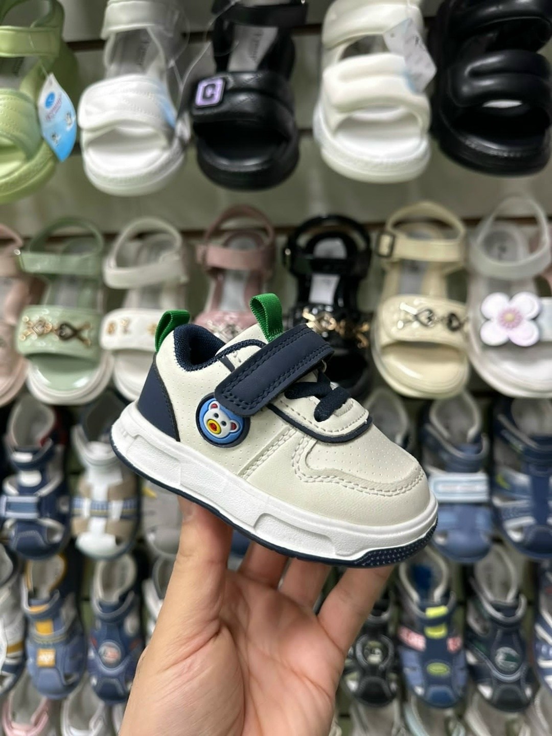 ,детские кроссовки,детская ,кроссовка детская,кроссовки для малыша