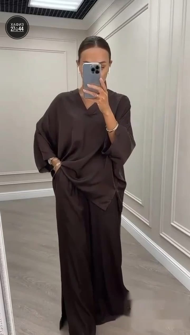 женский костюм,брючные костюмы женские,женский однотонный костюм с круглым вырезом и рукавом "летучая мышь",костюм с жакетом и брюками