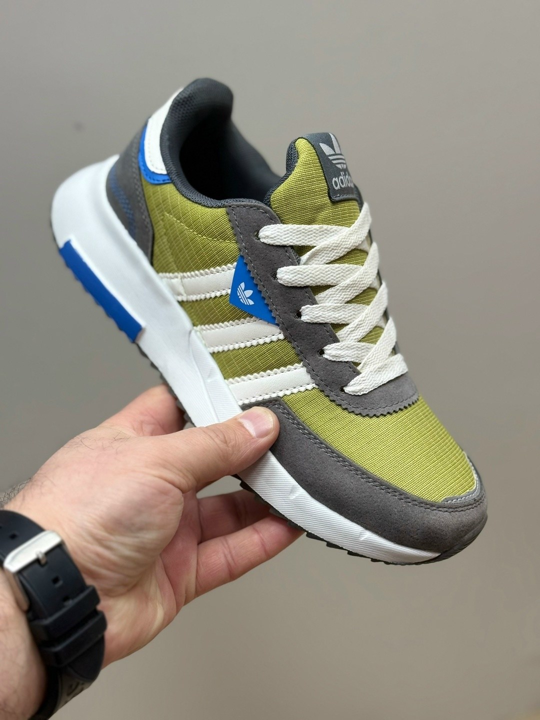 кроссовки мужские adidas,кроссовки adidas,кроссовки адидас,кроссовки adidas retropy,черные кроссовки adidas