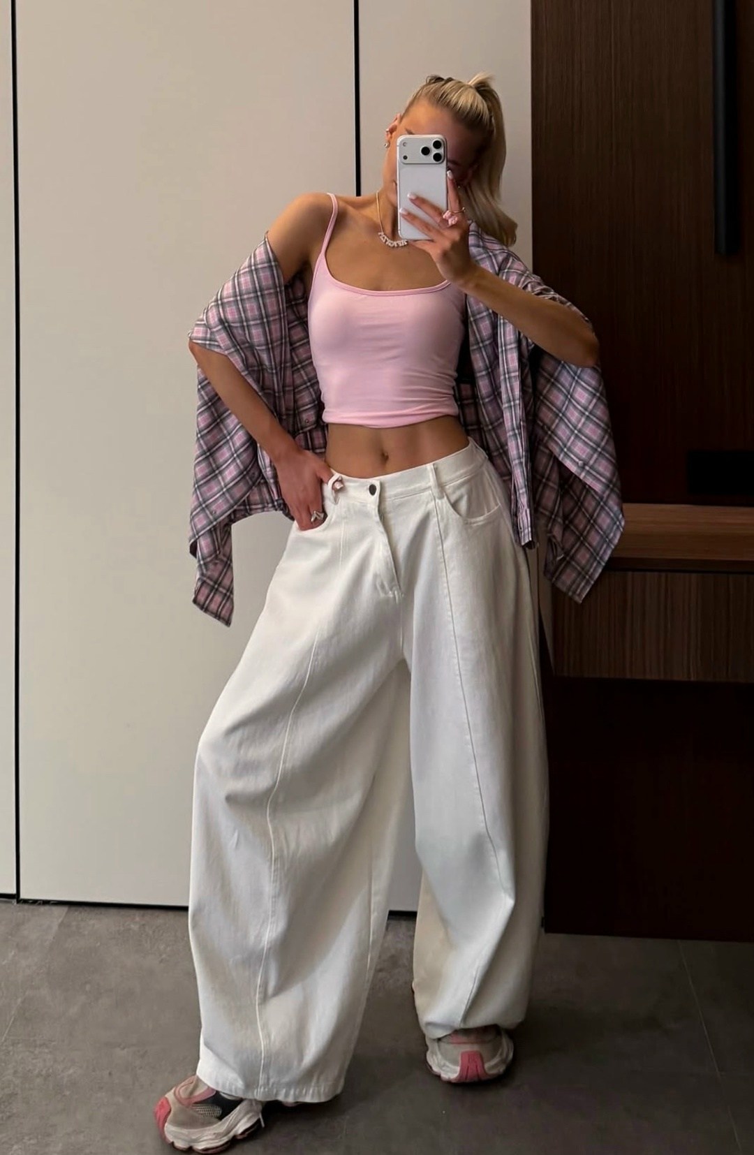 рубашка оверсайз в клетку,рубашка женская в клетку,мода модная,одежда в стиле