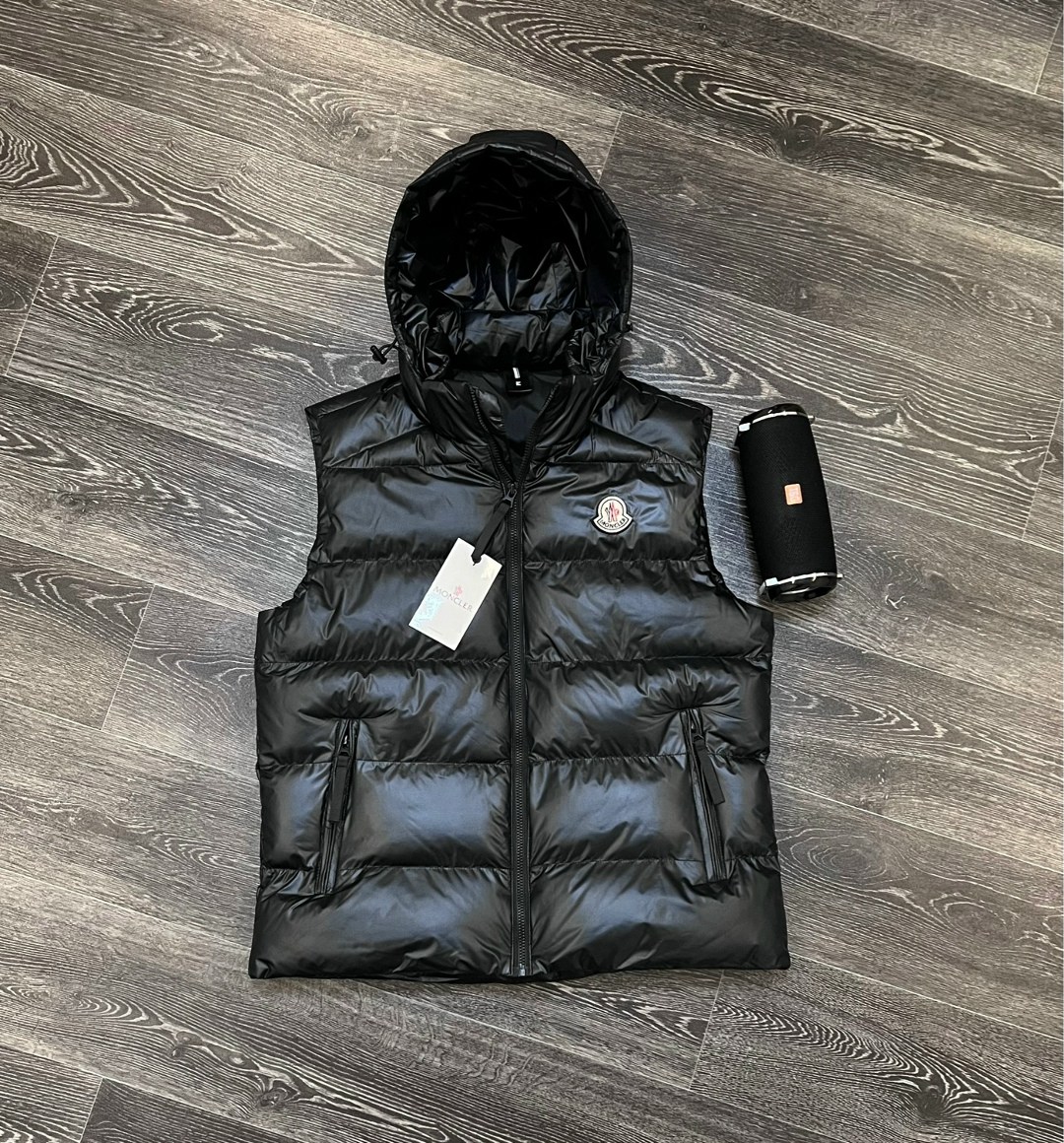 жилетка moncler,жилетка монклер,жилет moncler,пуховик moncler мужской,жилет монклер мужской