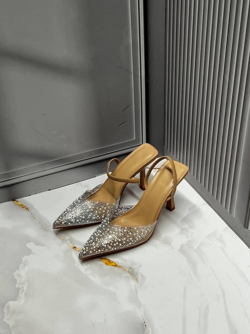 босоножки зара,босоножки прозрачные на каблуке со стразами,босоножки со стразами,туфли лодочка,женские туфли лодочки