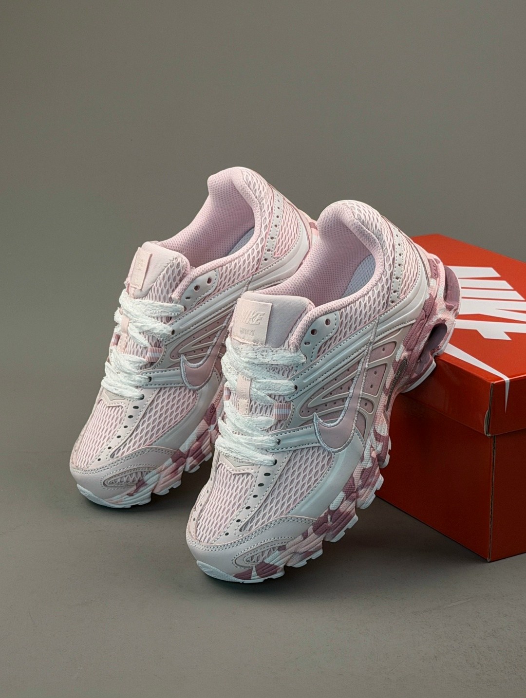 кроссовки женские nike,кроссовки nike,кроссовки женские nike initiator y2k pink,кроссовки nike initiator pink,женские кроссовки