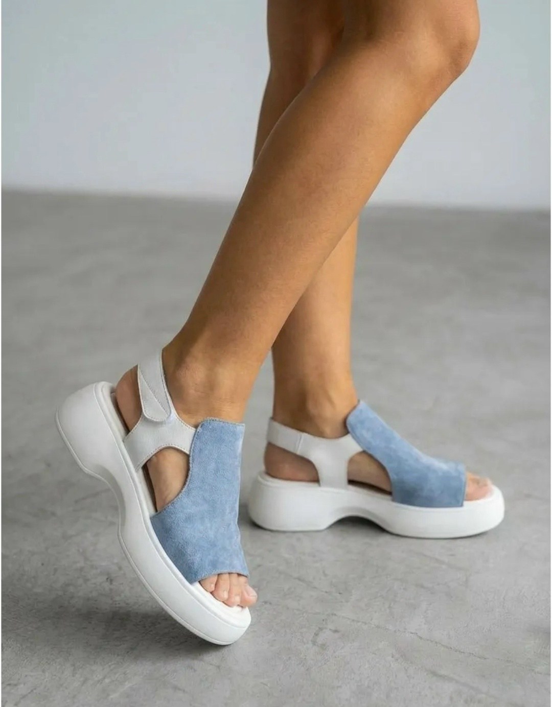 стильные босоножки,босоножки на платформе,босоножки женские,замшевые босоножки,