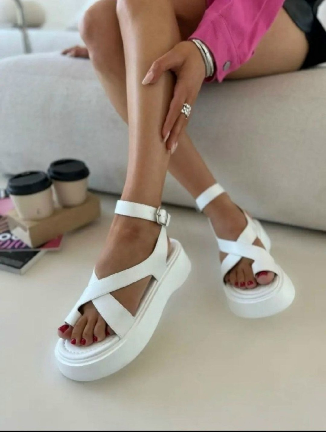 босоножки на платформе через палец,сандалии летние на платформе босоножки,босоножки на платформе,босоножки летние на платформе,босоножки женские летние сандалии на платформе