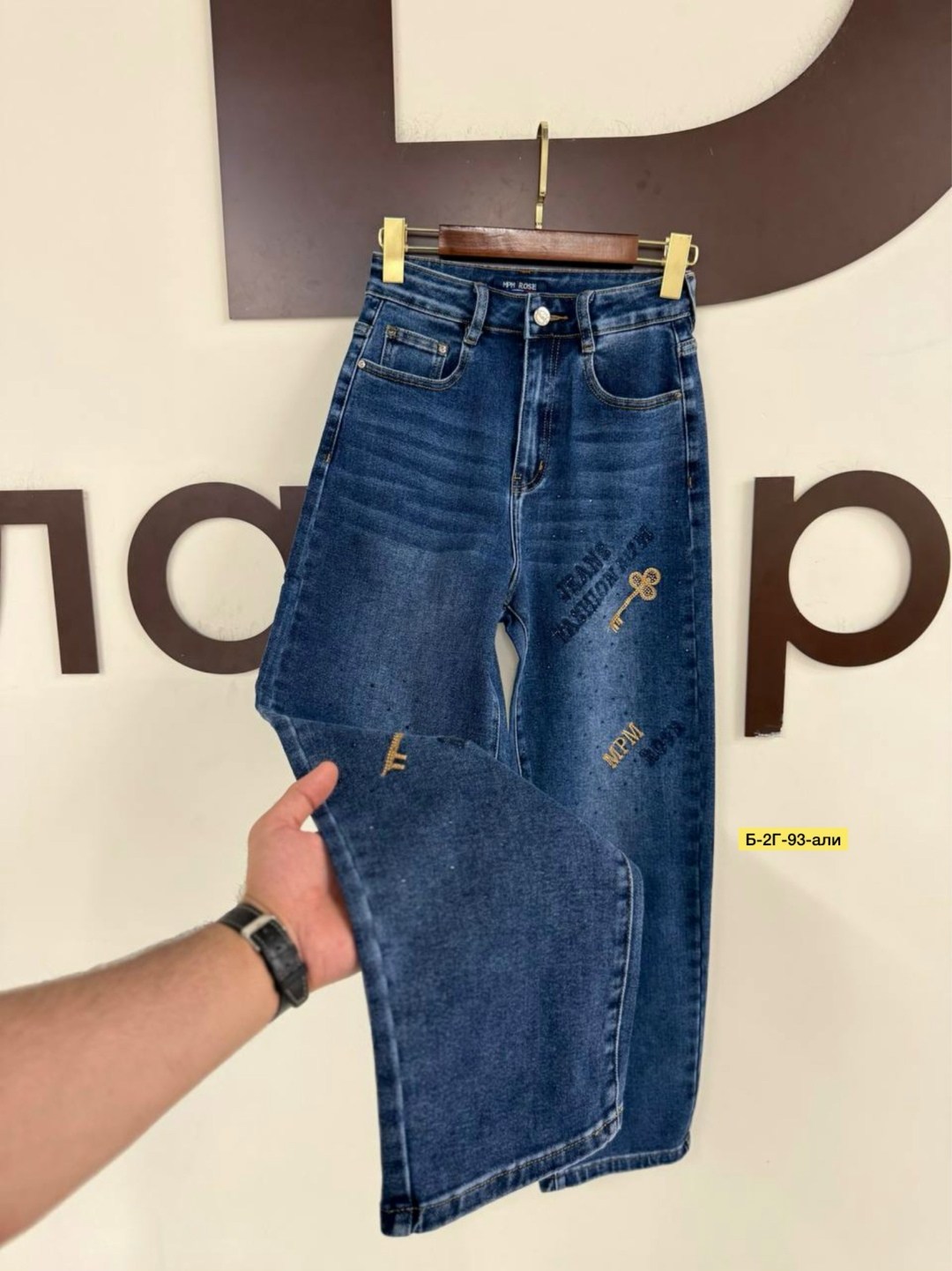 джинсы гуччи женские оригинал,женские джинсы,джинсы,джинсы модные,стильные джинсы