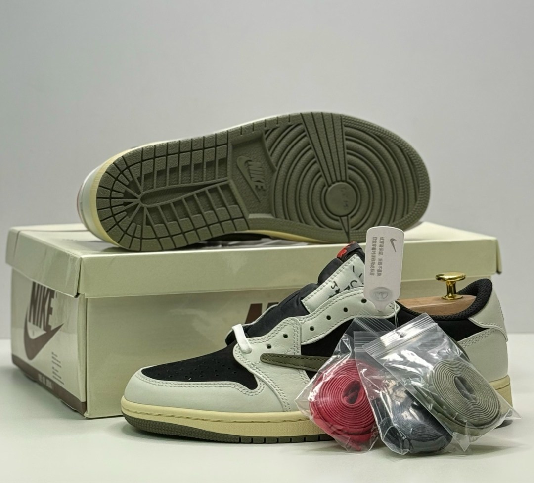 кроссовки travis scott x air jordan 1 low,travis scott jordan 1 low olive,кроссовки nike air jordan 1 travis scott,кроссовки nike air jordan travis scott,кроссовки travis scott x air jordan 1 low og