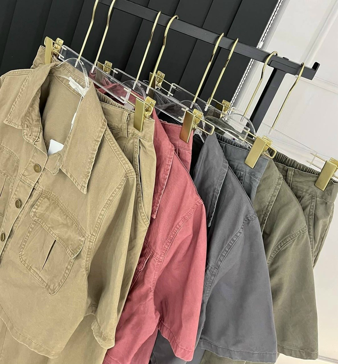 стильные костюмы,брюки комплект,комплект одежды,костюм кэжуал,брючные костюмы женские