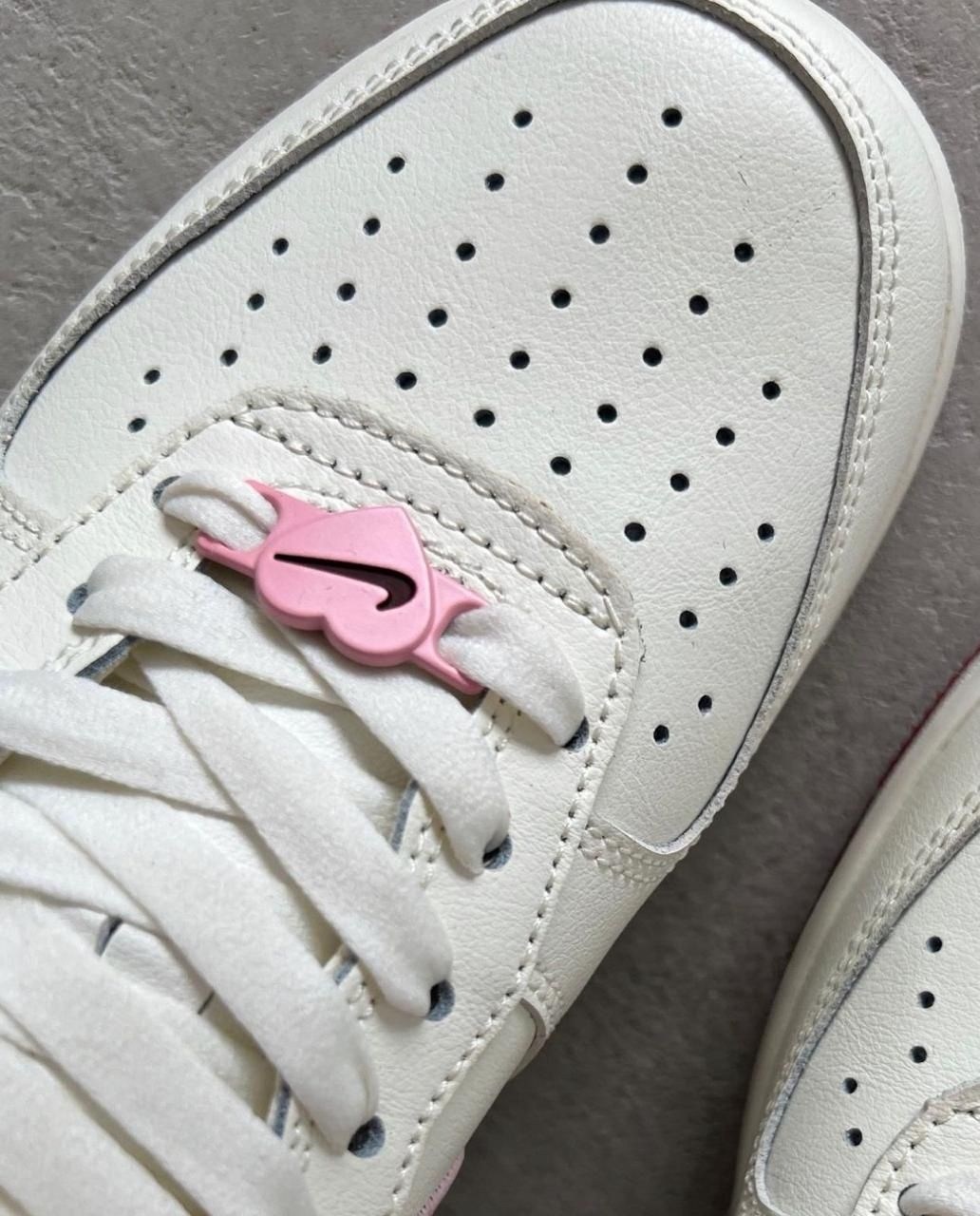 кросcовки nike air force 1,кроссовки air force 1 cherry low valentine's day,кроссовки nike air force 1 low,puma trinomic бордовые,кроссовки nike air force 1 low valentine day